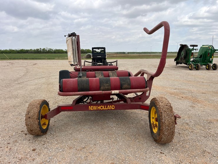 new-holland-b27p-image-8