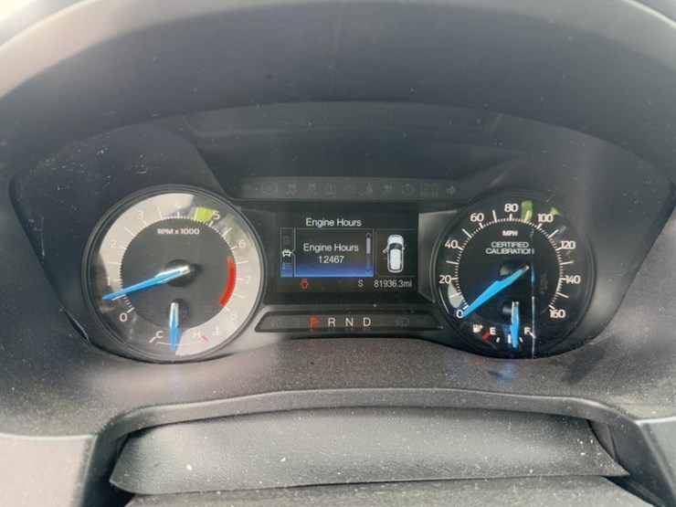 2018-ford-explorer-image-28