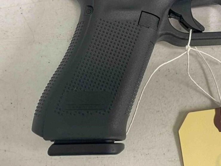 glock-pistol-image-5