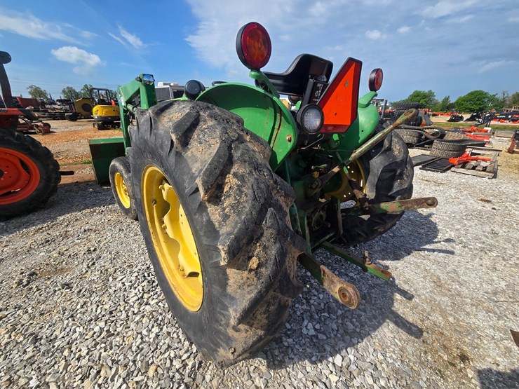john-deere-2155-image-5