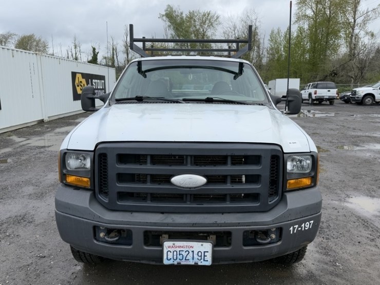 2006-ford-f250-xl-image-7