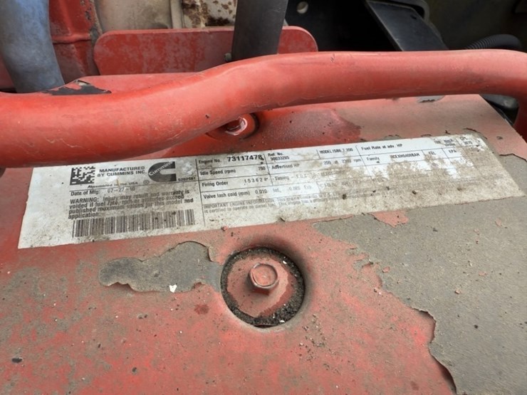 2010-kalmar-ottawa-yard-spotter-truck-image-11