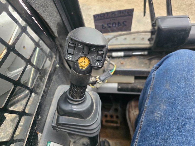 bobcat-s175-image-40