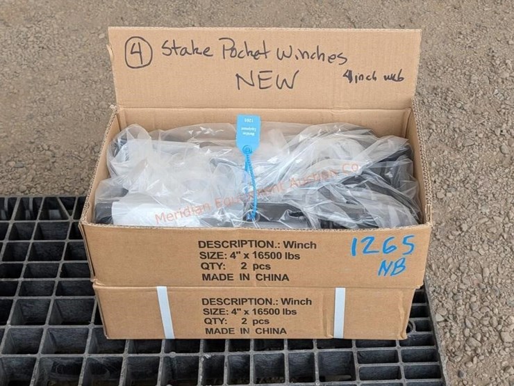 4--stake-pocket-winches-image-1