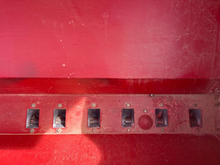 case-ih-5500-image-32