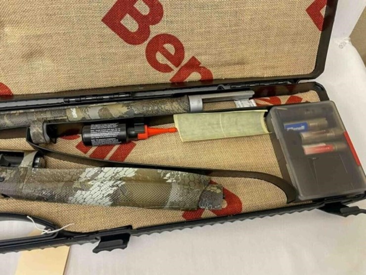 benelli-shotgun-image-4