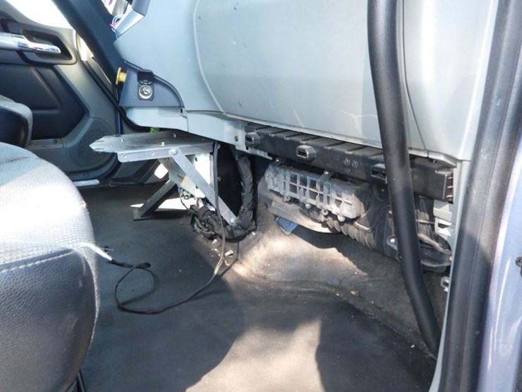 2020-kenworth-t680-image-7