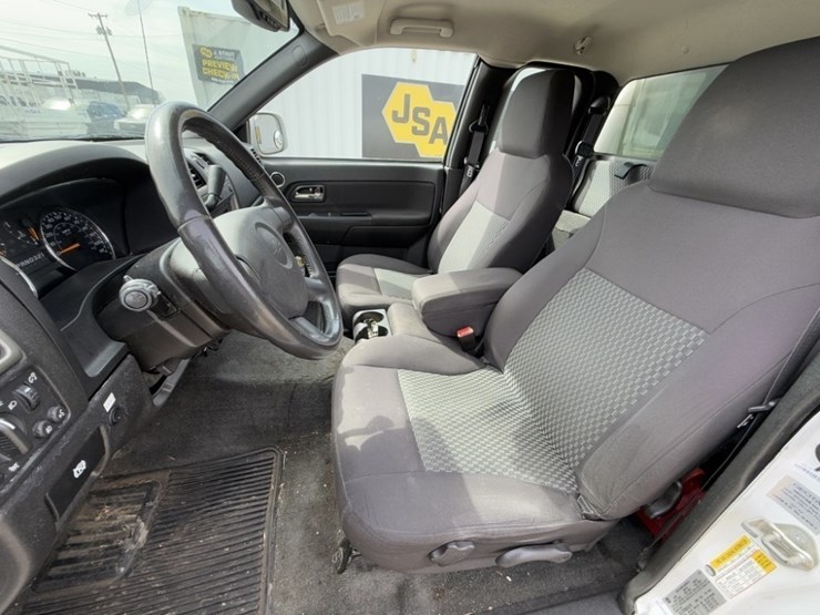 2012-chevrolet-colorado-image-22