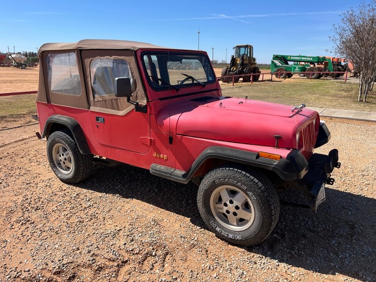 1995-jeep-wrangler-image-3