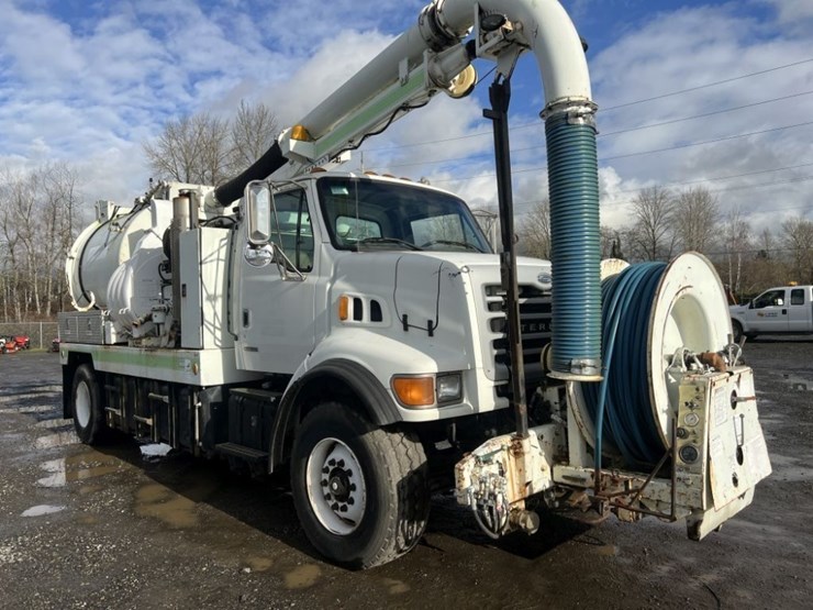 2001-sterling-l7500-image-2