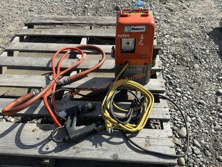 hydraulic-hand-pump-image-1