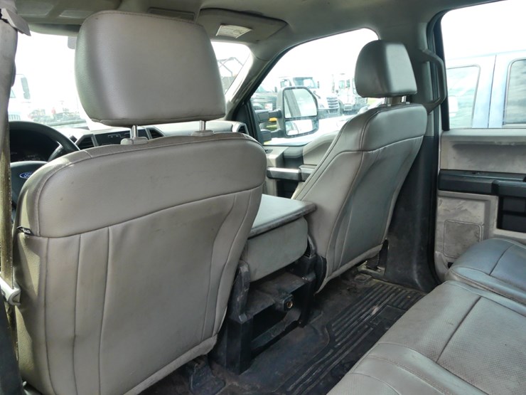 2017-ford-f450-xl-image-10