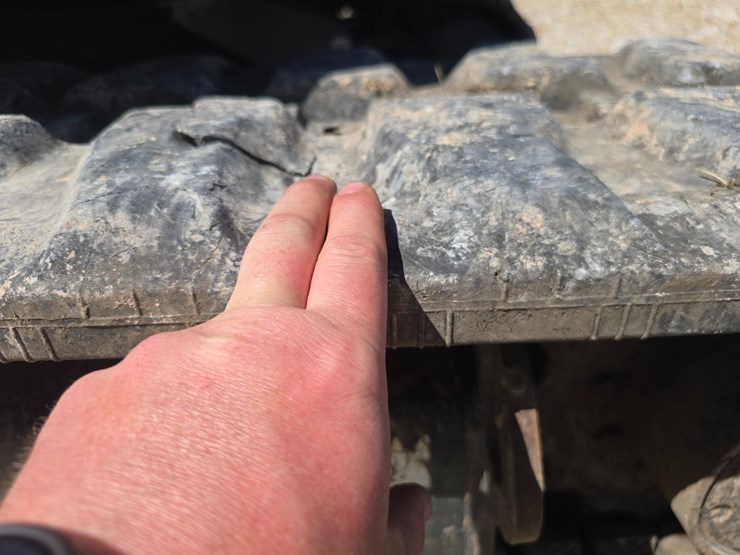 2022-bobcat-e50-image-37