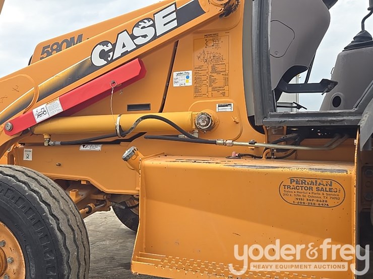 2004-case-580m-image-25