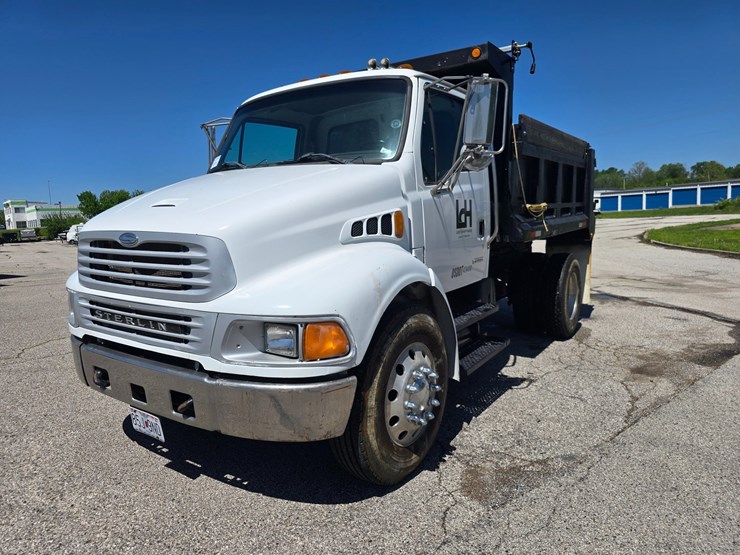 2009-sterling-acterra-image-2