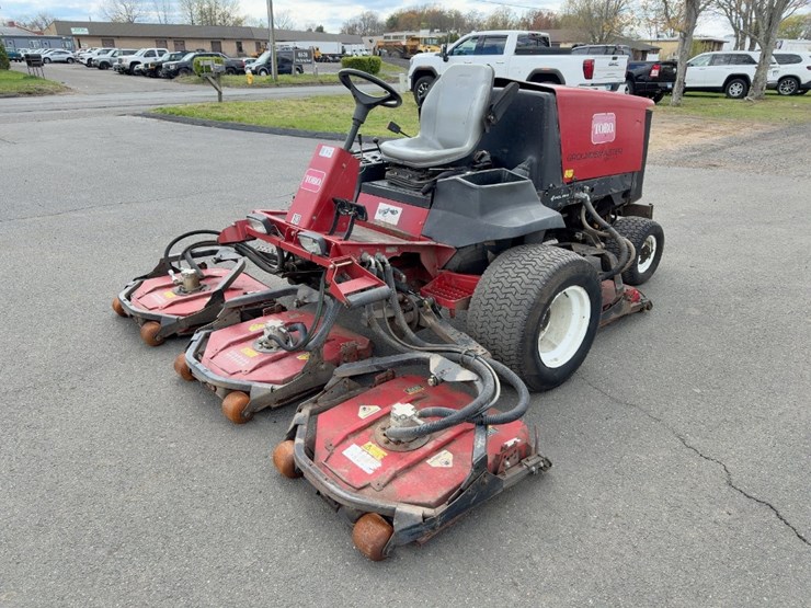 toro-groundsmaster-4500d-image-1