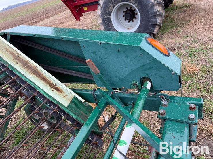 2012-kmc-6-30-peanut-digger-image-18