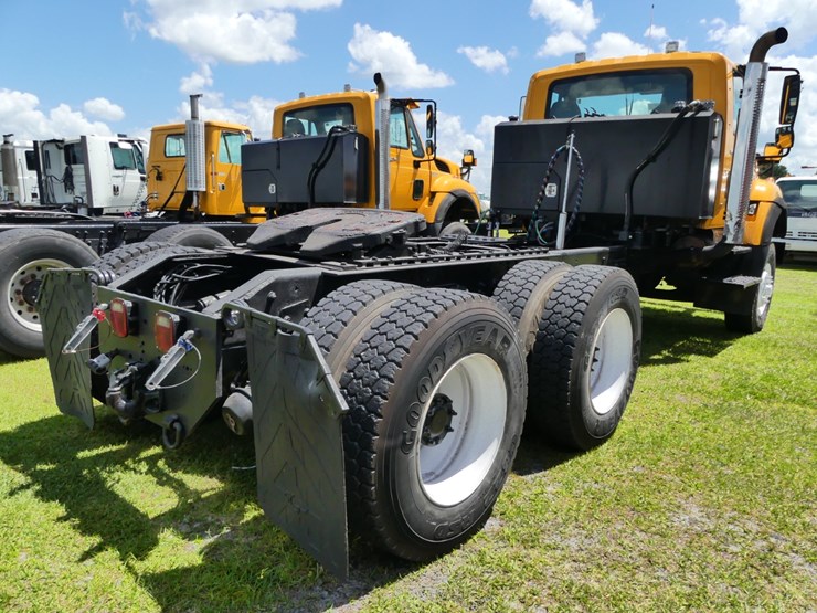 2011-international-13-image-4