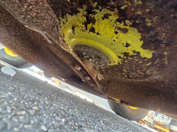 john-deere-l111-image-30