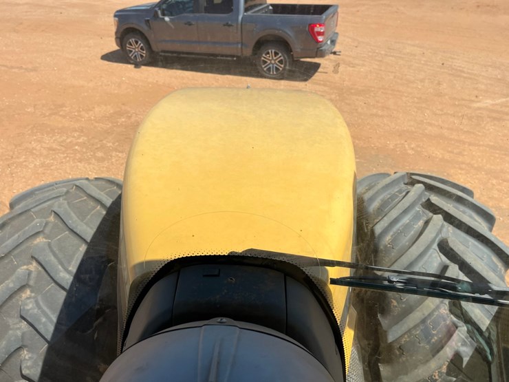 2015-challenger-mt675e-image-30