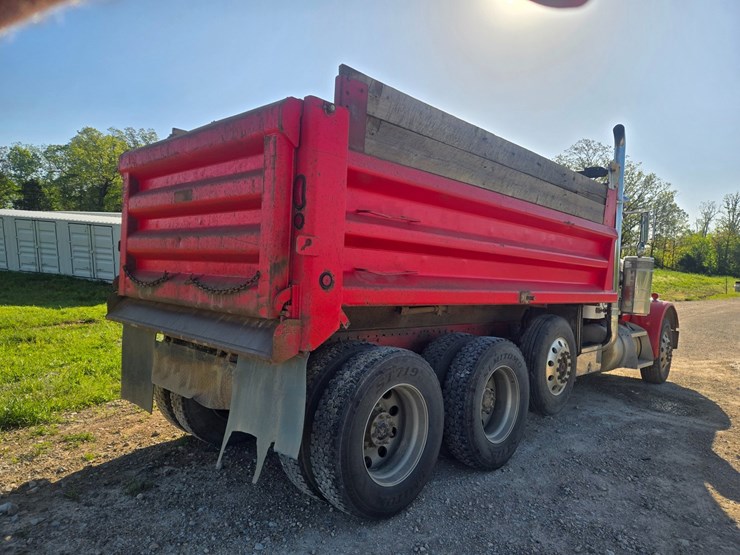 1987-peterbilt-379-image-14