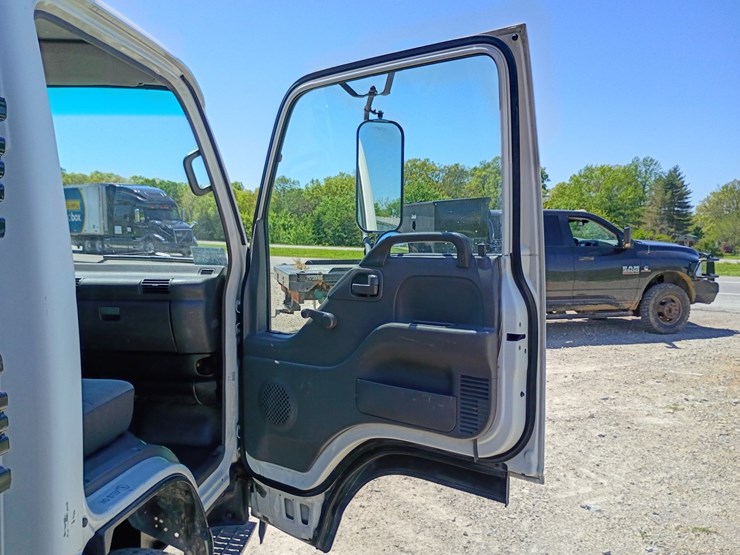 2000-gmc-w3500-image-35