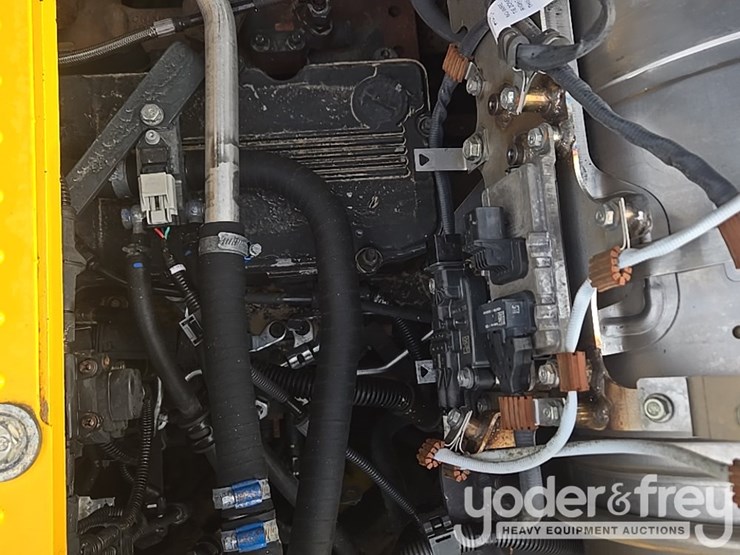 2020-komatsu-pc360-lc-11-image-67