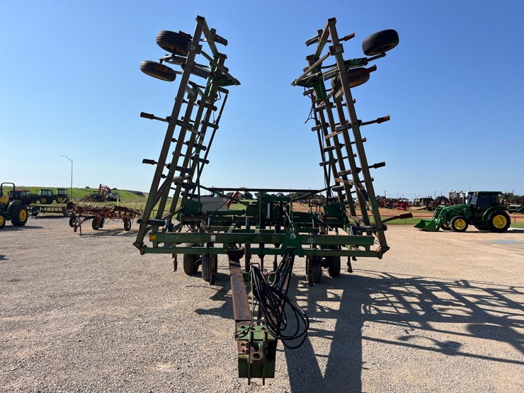 1997-john-deere-680-image-3