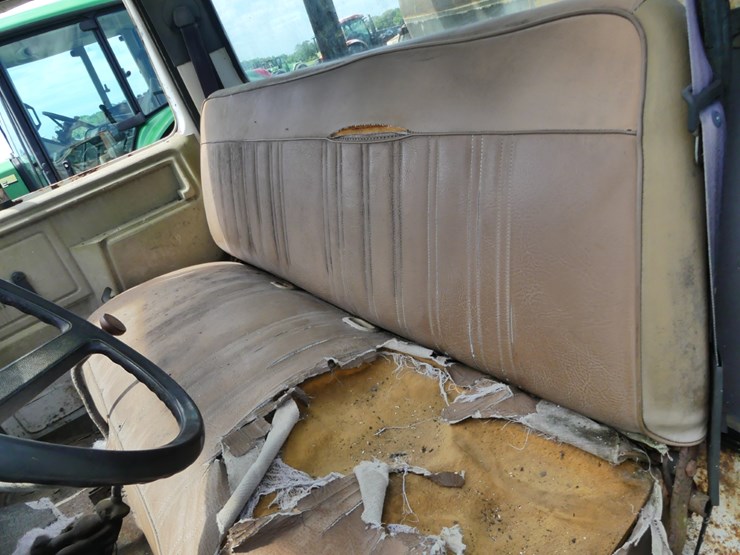 1990-ford-f700-image-11