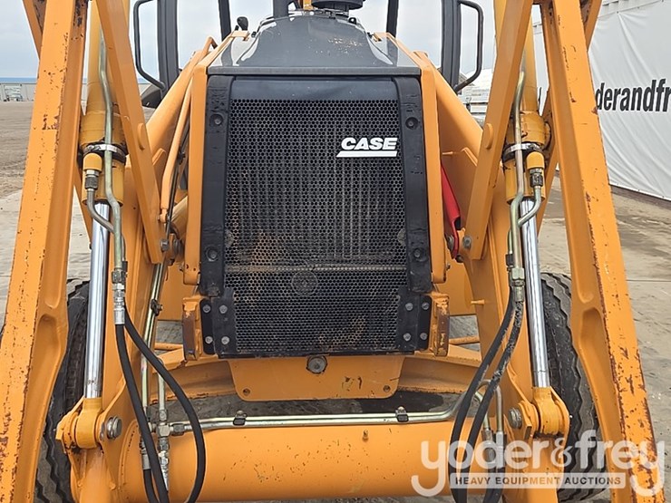 2004-case-580m-image-32