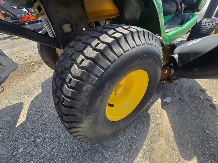 john-deere-l111-image-33