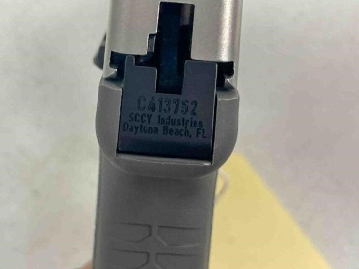 taurus-pistol-image-10