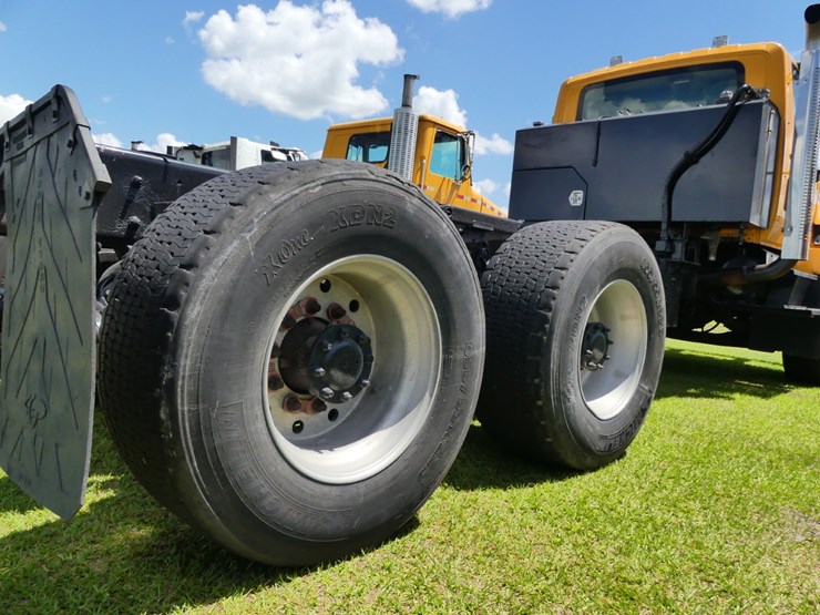 2011-international-13-image-6