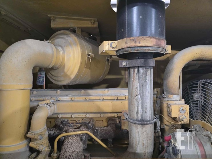 1996-caterpillar-cp-563c-image-24