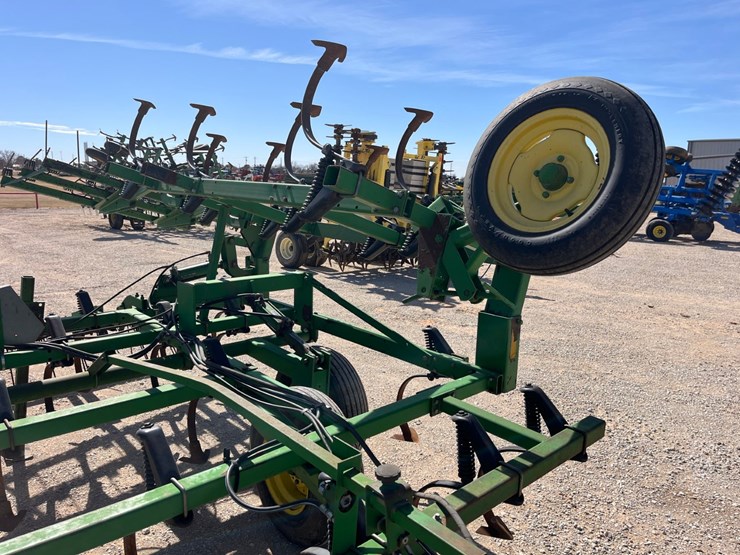 1988-john-deere-960-image-4