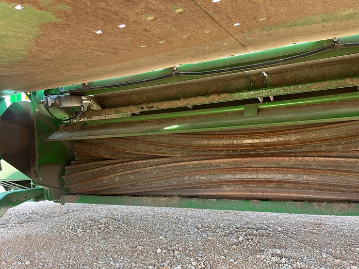 2023-john-deere-w235r-image-17