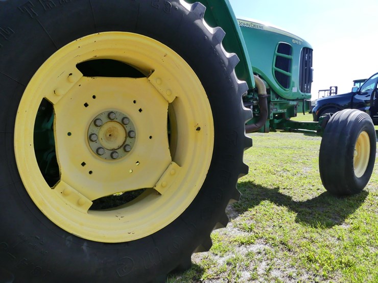 john-deere-6115d-image-8