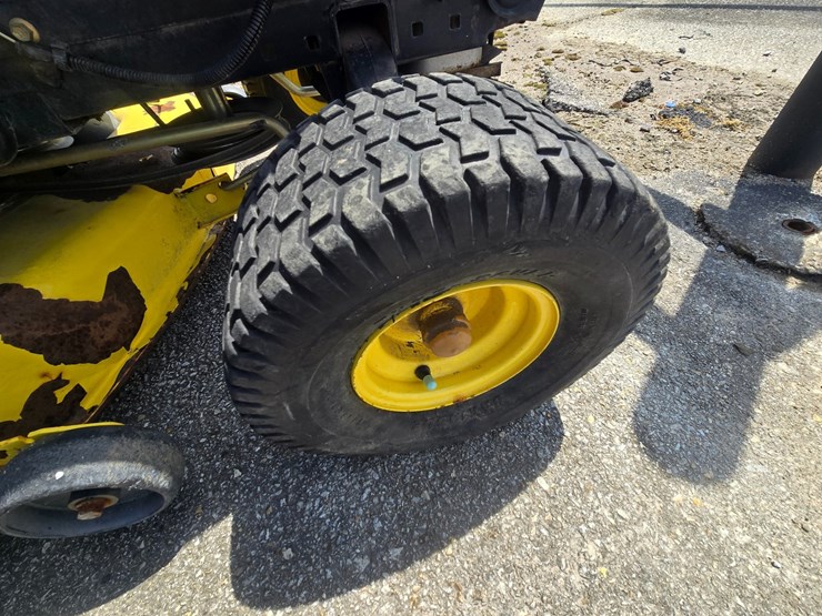 john-deere-l111-image-34