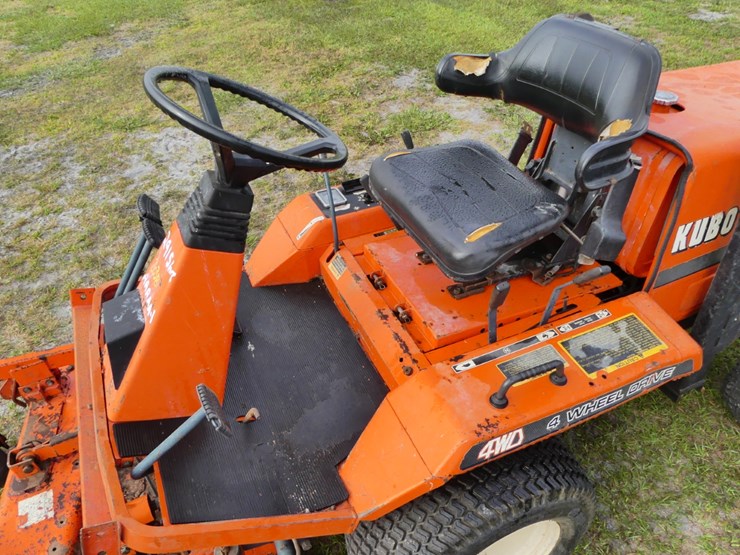 kubota-f2000-image-6