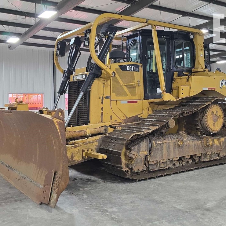 2011 CATERPILLAR D6T XW