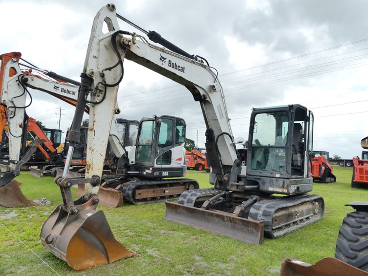 2013-bobcat-e85-image-1
