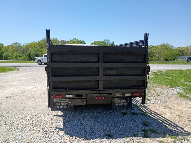 2000-gmc-w3500-image-6