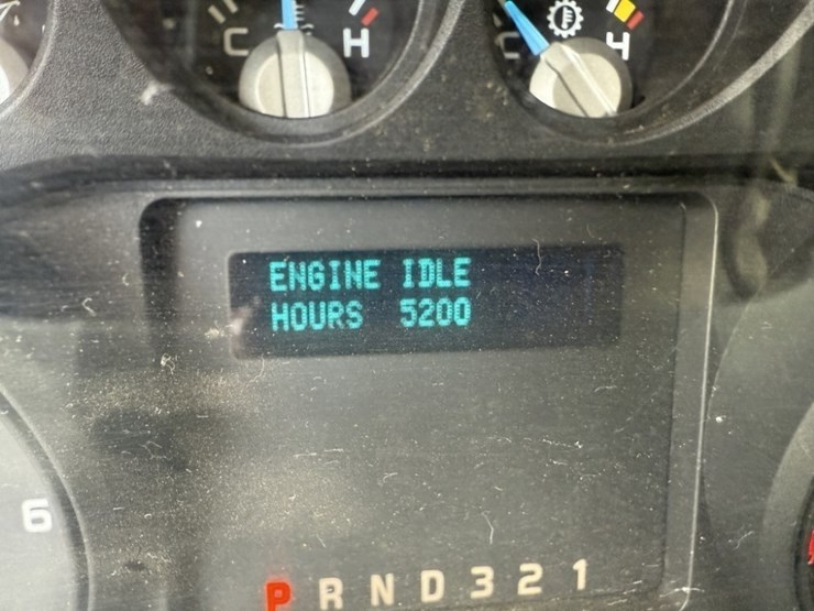 2016-ford-f550-sd-image-26