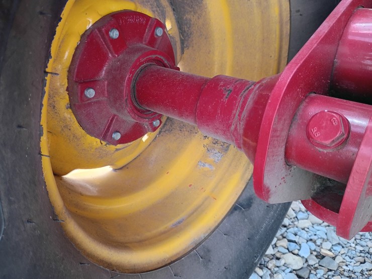 2020-new-holland-450-image-35