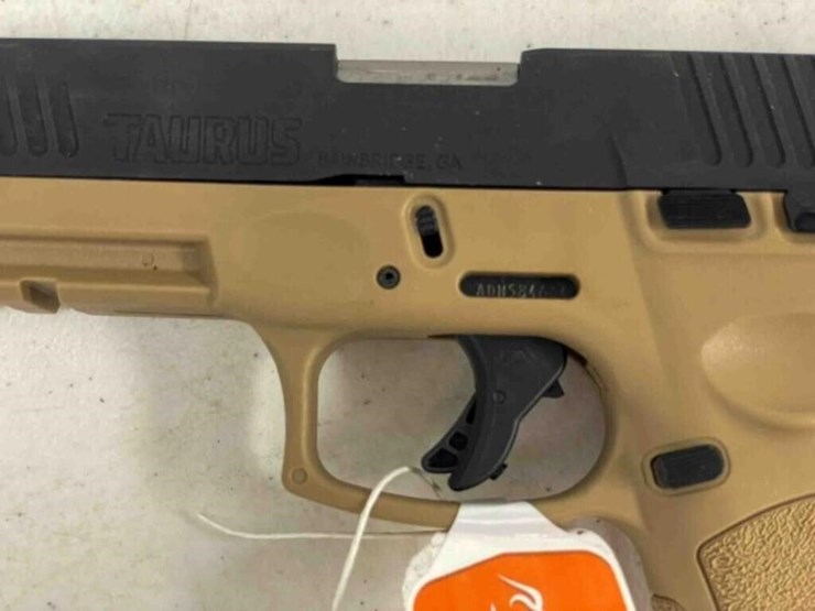 taurus-pistol-image-8