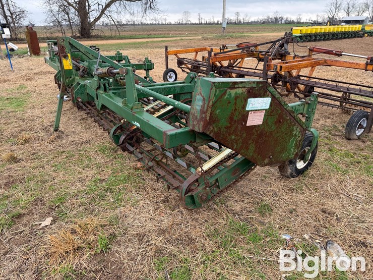 2003-kmc-peanut-vine-conditioner/fluffer-image-1