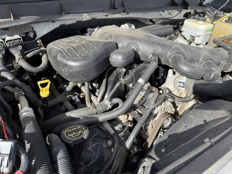 2013-ford-f550-sd-image-12