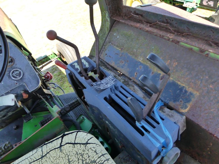 john-deere-4055-image-11
