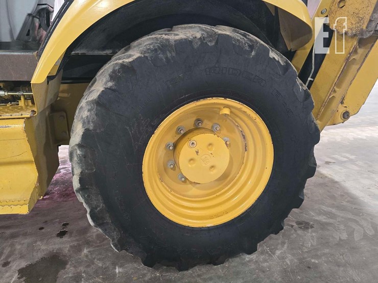 2008-caterpillar-416e-image-35