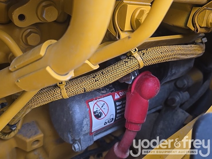 2018-deere-310l-image-84